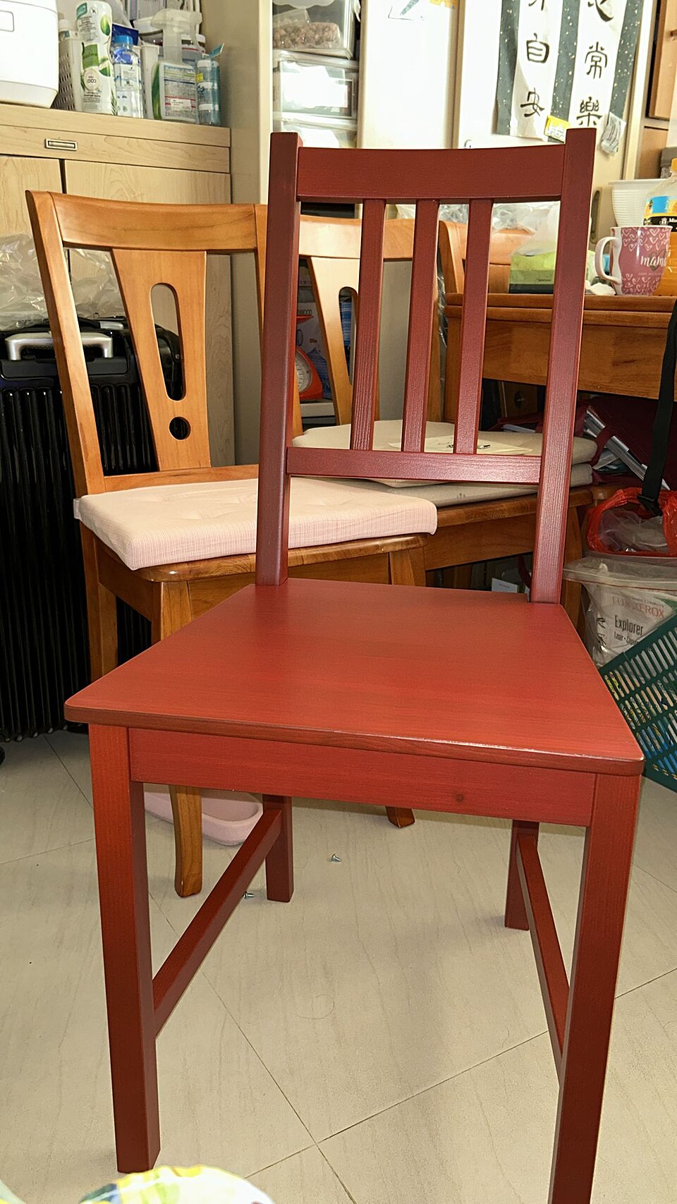 Photo illustrating the English word “chair” (silla)